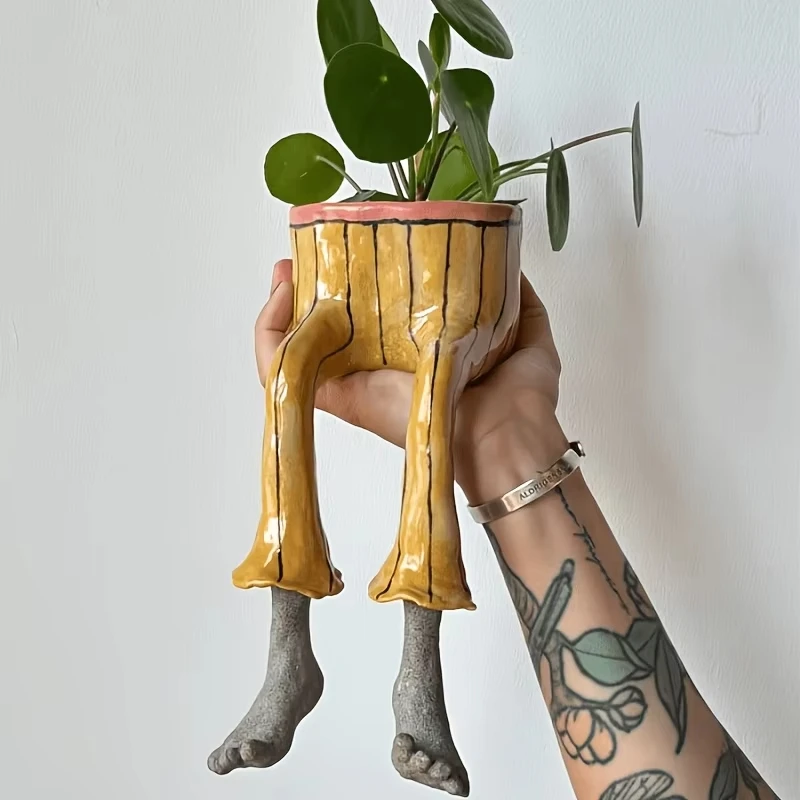 Whimsical Resin Leggy Planter  - Plant Parental のレビューと価格